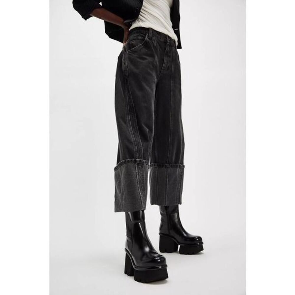 Free People Olsen Cuffed Crop Barrel Jeans - Picture 5 of 9